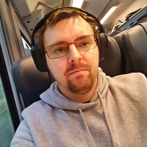 Photo of Aaron Sadler