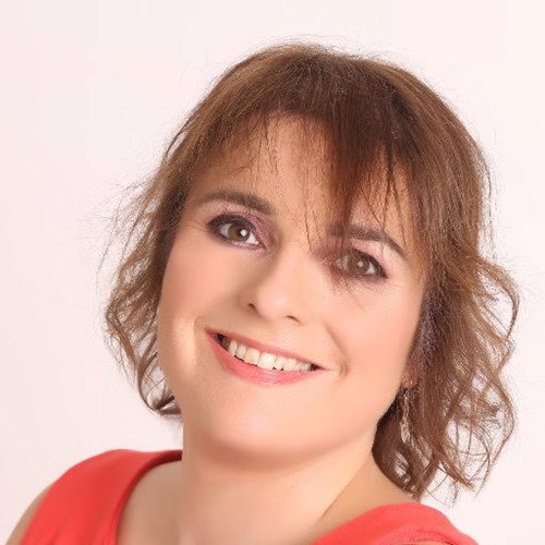 Photo of Rachel Breeze
